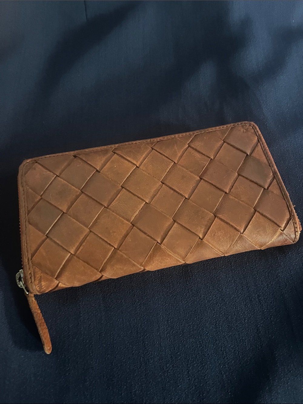 Valencia Holland Woven Leather Zip Wallet - Brown